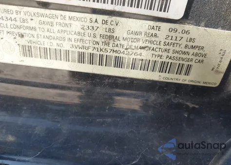 2007 Volkswagen Jetta 2.5 из США, поврежденный, VIN 3VWRF71K57M042764